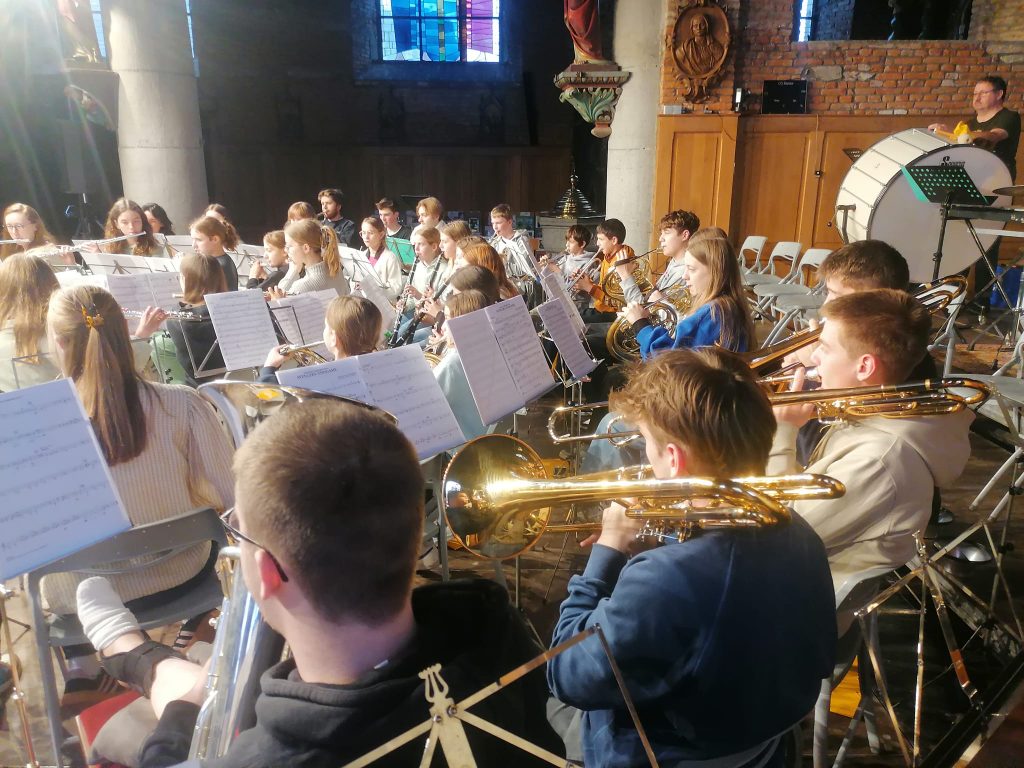 438716402_10229746142810315_8108685615627739999_n